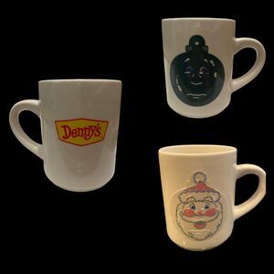 Vintage Denny’s Heat Induced Color Image Changing Christmas Mug Scrooge to Santa